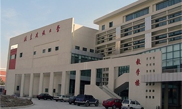 福澤萬(wàn)千學(xué)子，碧淶學(xué)?？諝庠礋崴畽C(jī)成校園熱水新選擇